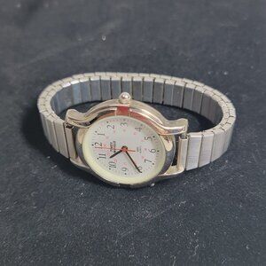 Vintage Timex Indiglo Quartz Silver Ladies Watch CR1025 Cell Needs Battery
